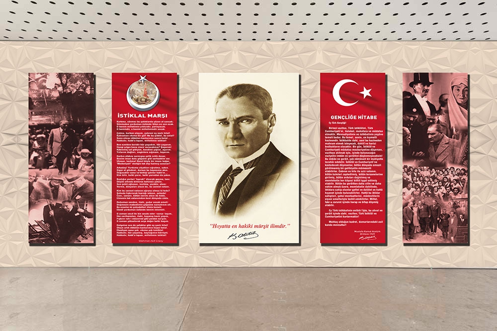 Atatürk köşesi