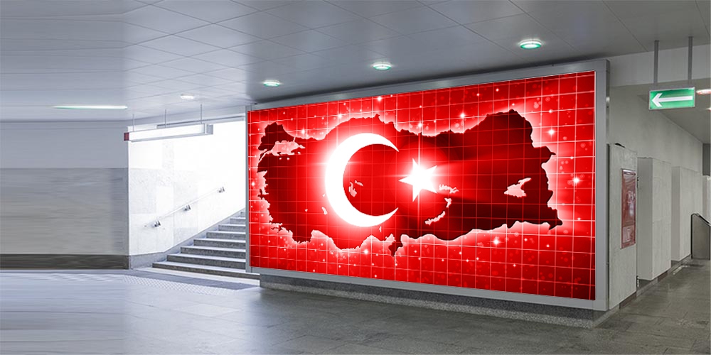 Türkiye haritası ve bayrak